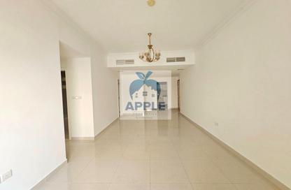 Apartment - 3 Bedrooms - 3 Bathrooms for rent in Muwaileh 3 Building - Muwaileh - Sharjah