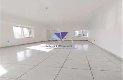 Apartment - 3 Bedrooms - 3 Bathrooms for rent in Hamdan Street - Abu Dhabi