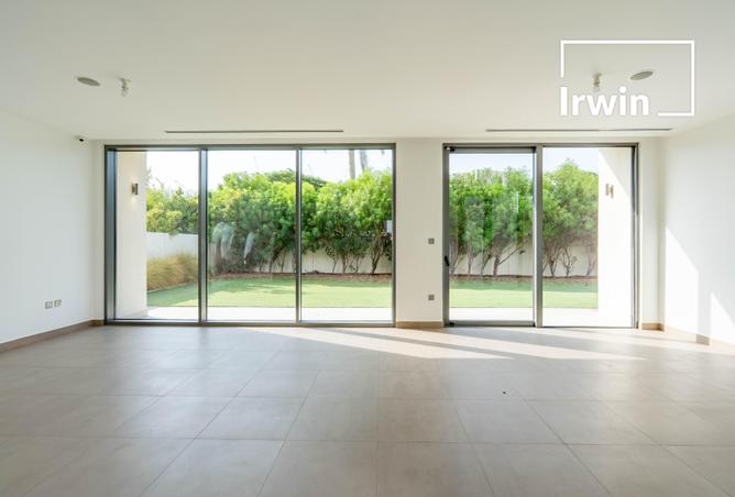 114160043 - Property Image 3