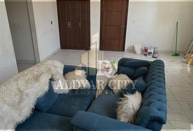 90496235 - Property Image 3