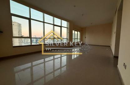 Apartment - 3 Bedrooms - 4 Bathrooms for rent in Al Majaz 2 - Al Majaz - Sharjah
