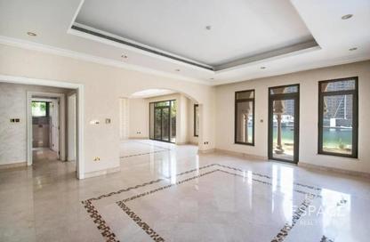 Villa - 5 Bedrooms - 6 Bathrooms for rent in Garden Homes Frond A - Garden Homes - Palm Jumeirah - Dubai Villa - 5 Bedrooms - 6 Bathrooms for rent in Garden Homes Frond A - Garden Homes - Palm Jumeirah - Dubai