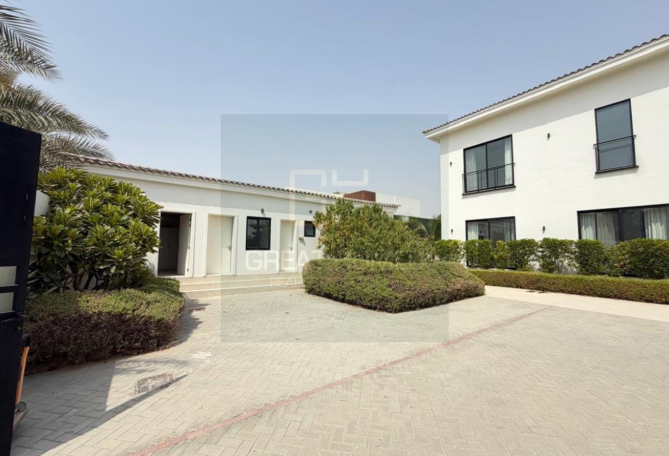 Luxurious 5 Bedroom Private Pool Villa for Lease photo 19