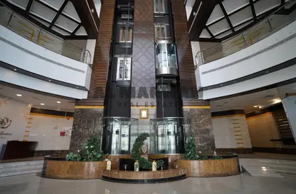 Apartment - 4 Bedrooms - 5 Bathrooms for rent in Robot Park Tower - Al Khan - Sharjah Apartment - 4 Bedrooms - 5 Bathrooms for rent in Robot Park Tower - Al Khan - Sharjah