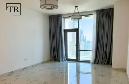 شقة - غرفة نوم - 2 حمامات للايجار في آمنة - مدينة الحبتور - الخليج التجاري - دبي