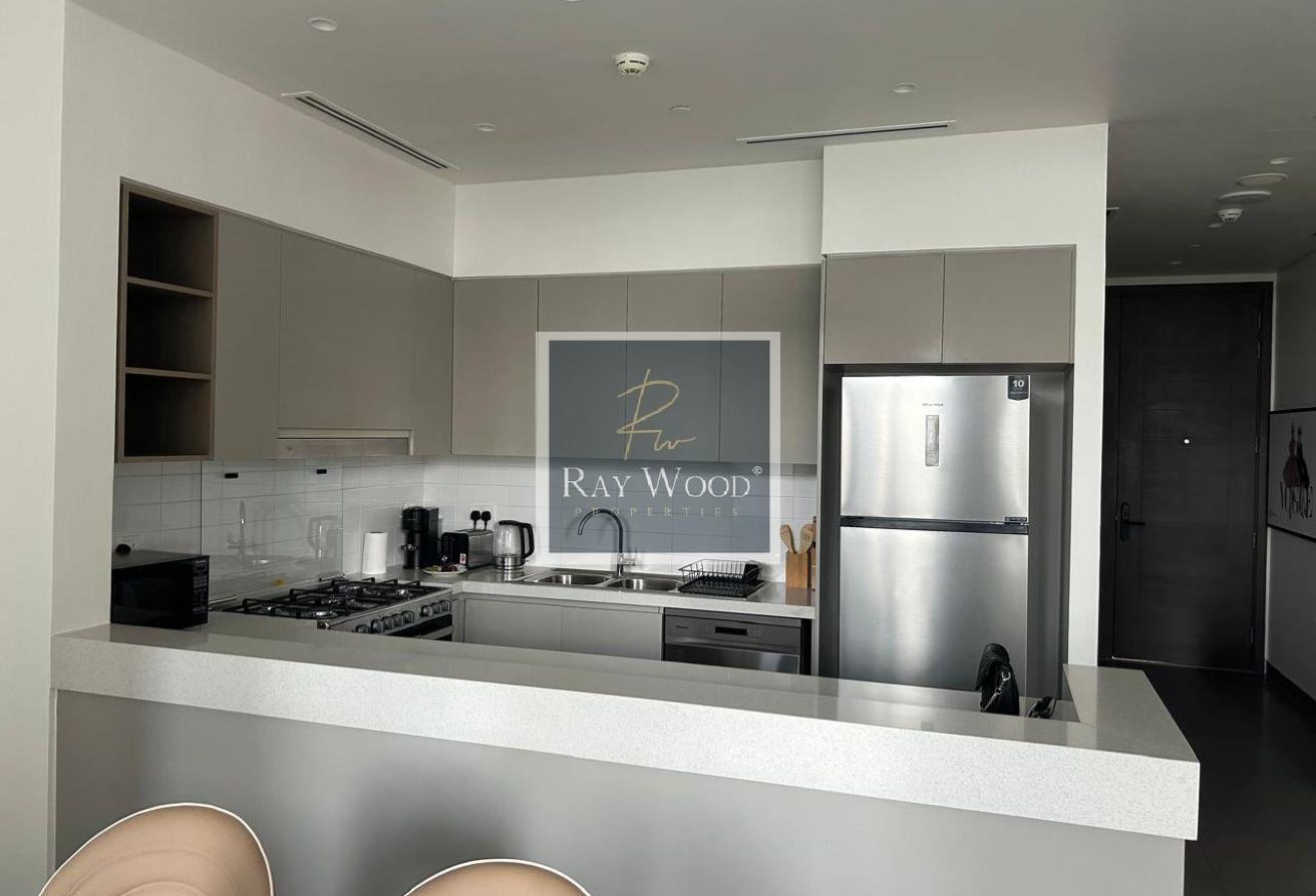 Fully furnished | On Pool | Elegant Duplex photo 11