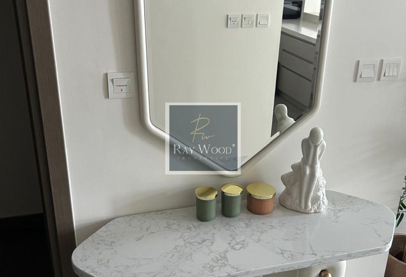 Fully furnished | On Pool | Elegant Duplex photo 24
