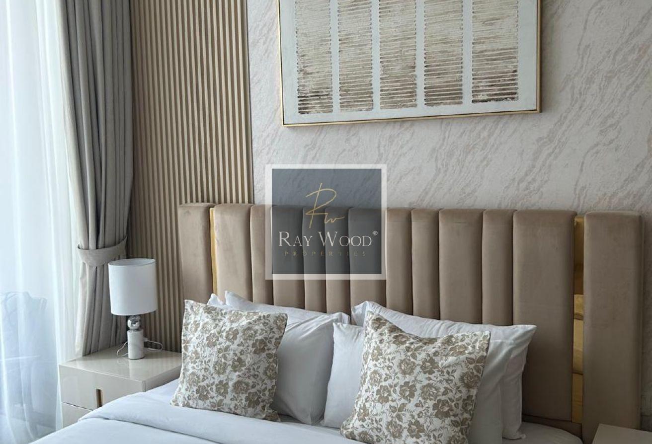 Fully furnished | On Pool | Elegant Duplex photo 22
