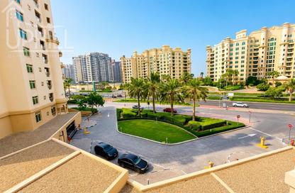 Apartment - 3 Bedrooms - 5 Bathrooms for rent in Al Anbara - Shoreline Apartments - Palm Jumeirah - Dubai