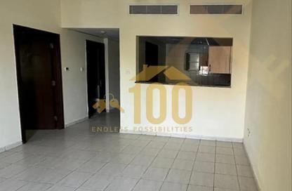 Apartment - 1 - 2 for rent in Building T10 - Spain Cluster - International City - Dubai