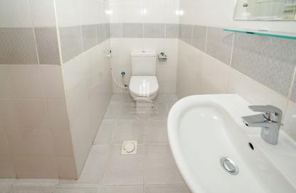 Apartment - 1 - 2 for rent in Budaniq Building - Abu shagara - Sharjah