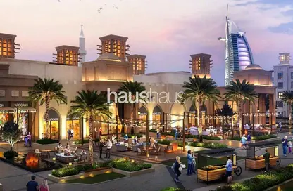 Apartment - 3 Bedrooms - 5 Bathrooms for sale in Lamaa - Madinat Jumeirah Living - Umm Suqeim - Dubai