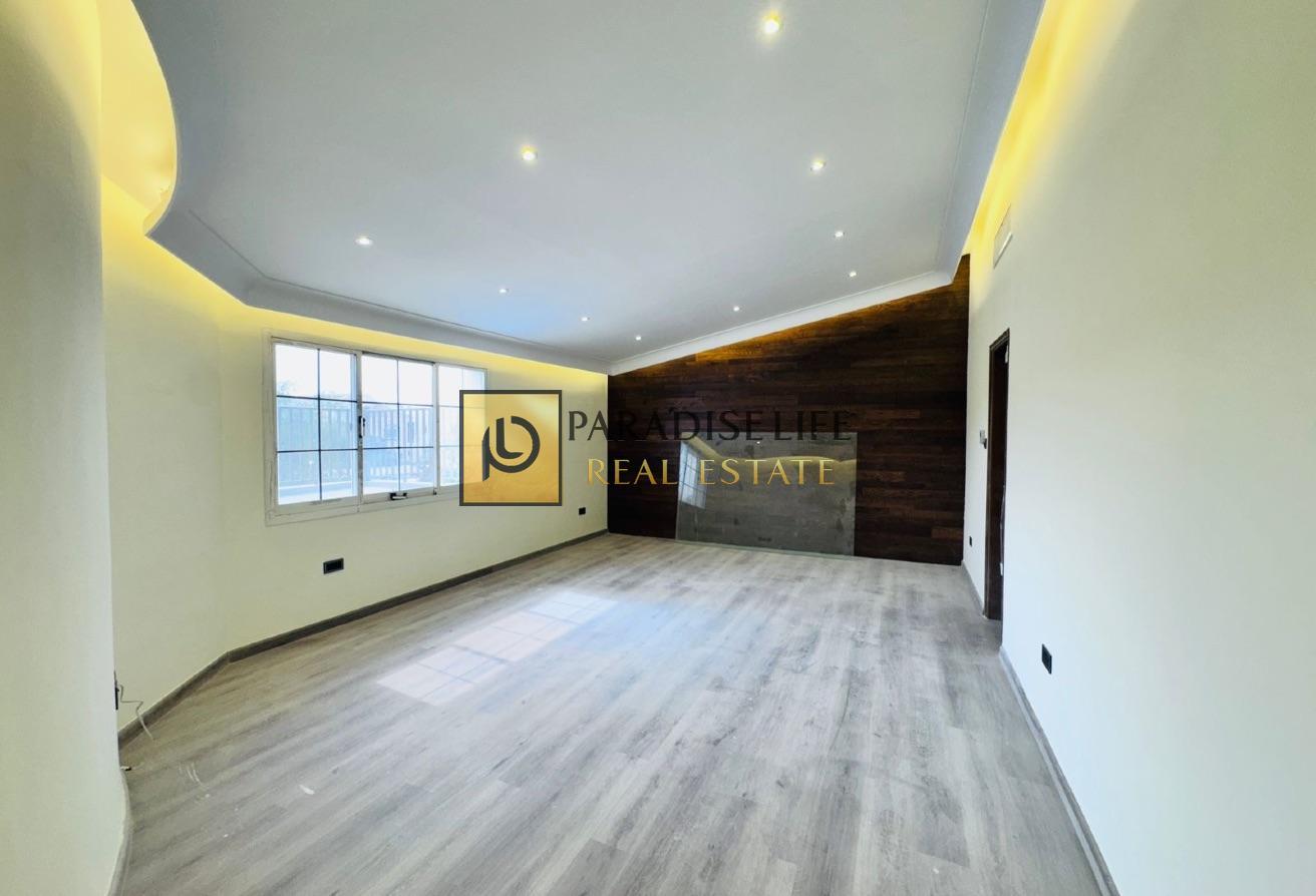 Spacious 7 BR Villa in Mirdif Villas with Private Garden photo 14