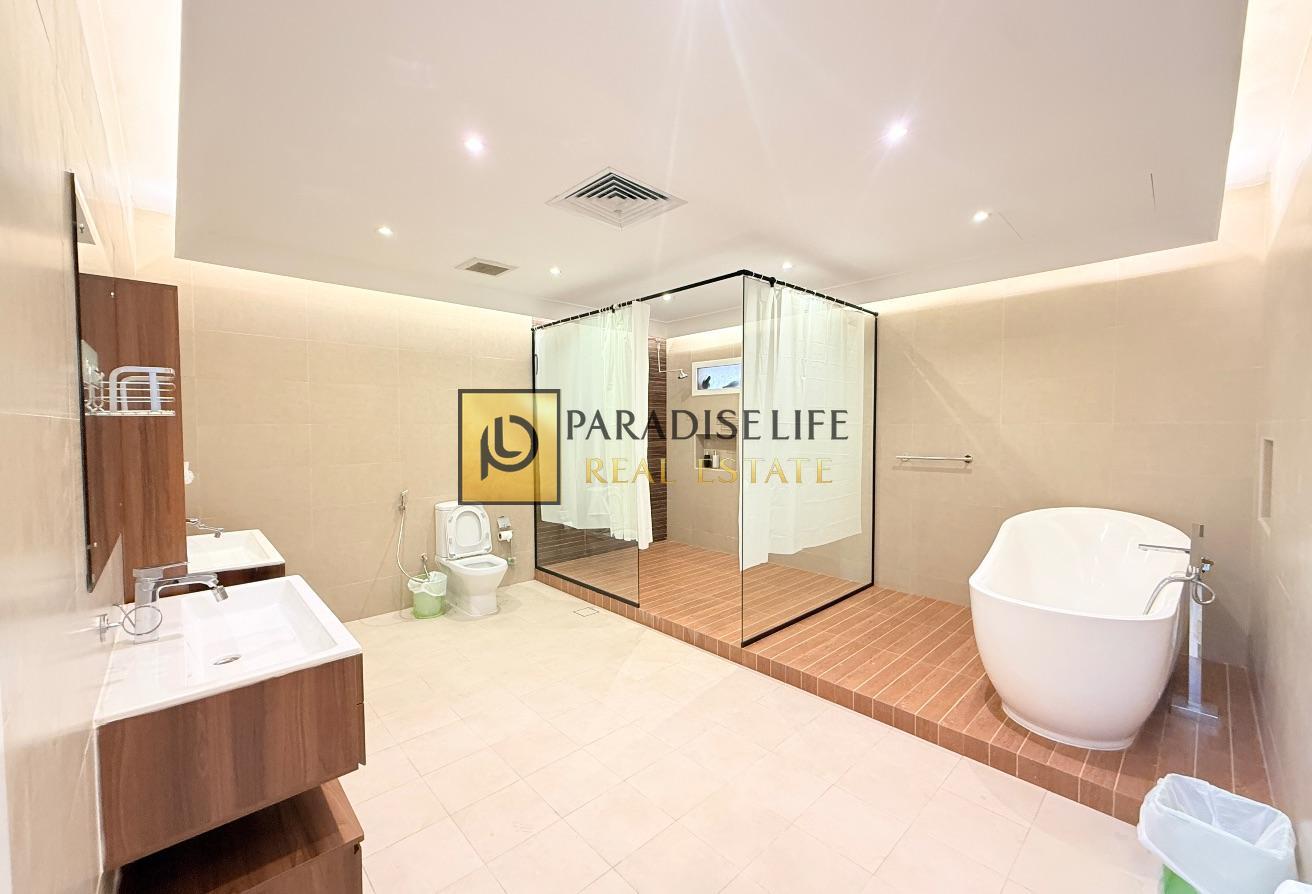 Spacious 7 BR Villa in Mirdif Villas with Private Garden photo 24