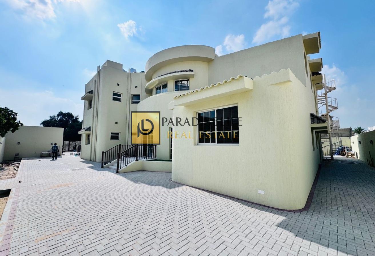 Spacious 7 BR Villa in Mirdif Villas with Private Garden photo 7