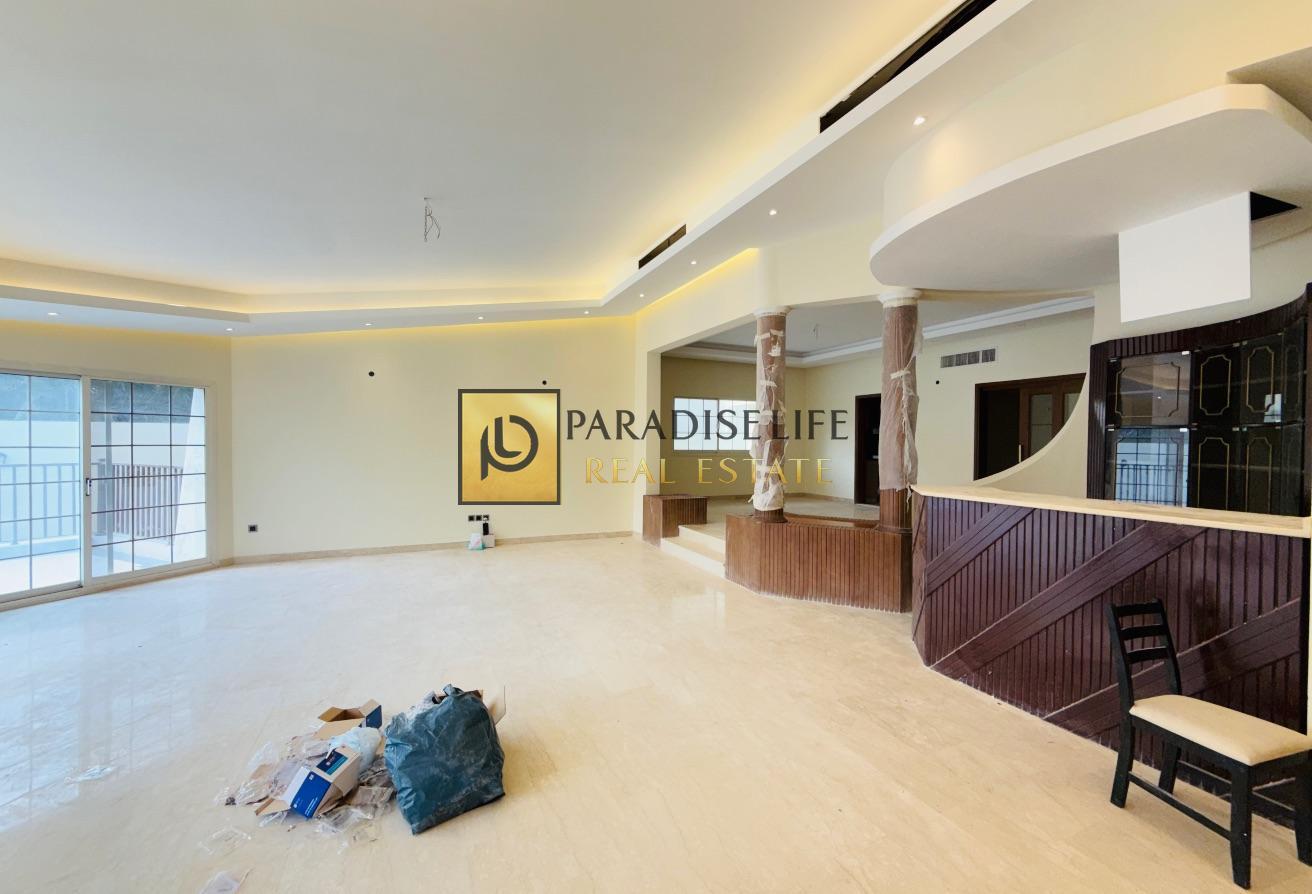 Spacious 7 BR Villa in Mirdif Villas with Private Garden photo 5