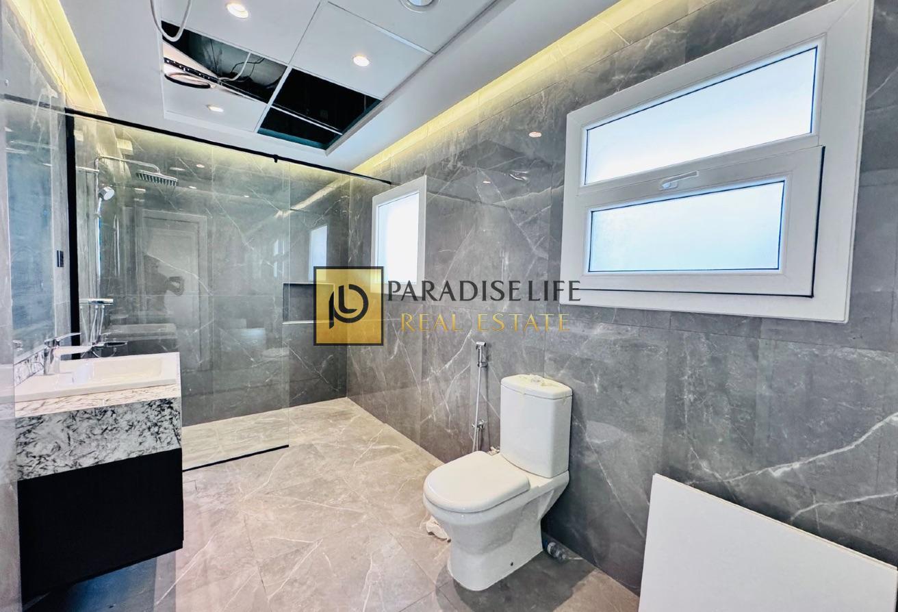 Spacious 7 BR Villa in Mirdif Villas with Private Garden photo 22