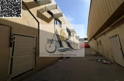 سكن عمال - استوديو للايجار في بناية اس جي 10 - المنطقة الصناعية رقم 10 - المنطقة الصناعية بالشارقة - الشارقة