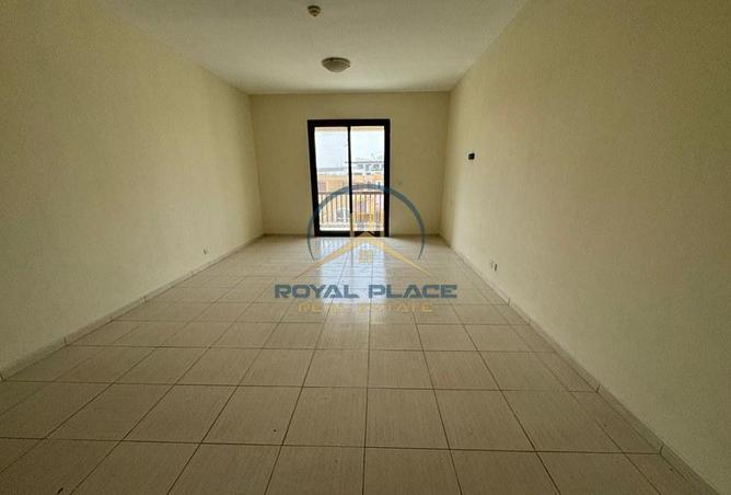 65948110 - Property Image 2