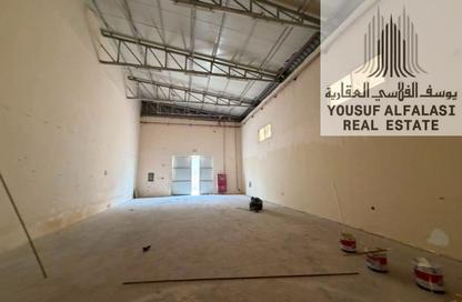 Warehouse - Studio - 1 Bathroom for rent in Umm Al Thuoob - Umm Al Quwain