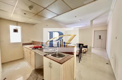 Apartment - Studio - 1 for rent in GGICO Building Moweilah - Muwaileh Commercial - Sharjah Apartment - Studio - 1 for rent in GGICO Building Moweilah - Muwaileh Commercial - Sharjah