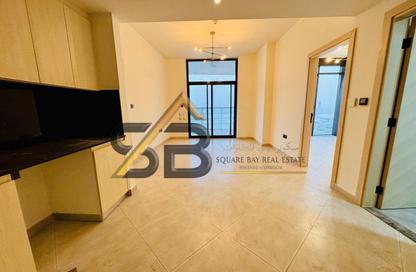 Apartment - 2 - 2 for rent in Binghatti Avenue - Al Jaddaf - Dubai
