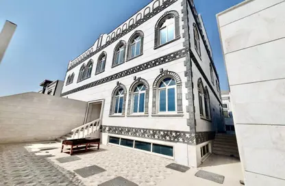 Villa - 7+ Bedrooms - 7+ Bathrooms for rent in Hoshi - Al Badie - Sharjah