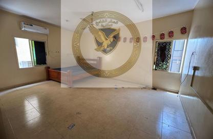 Apartment - Studio - 1 Bathroom for rent in Al Rumailah building - Al Rumailah 2 - Al Rumaila - Ajman