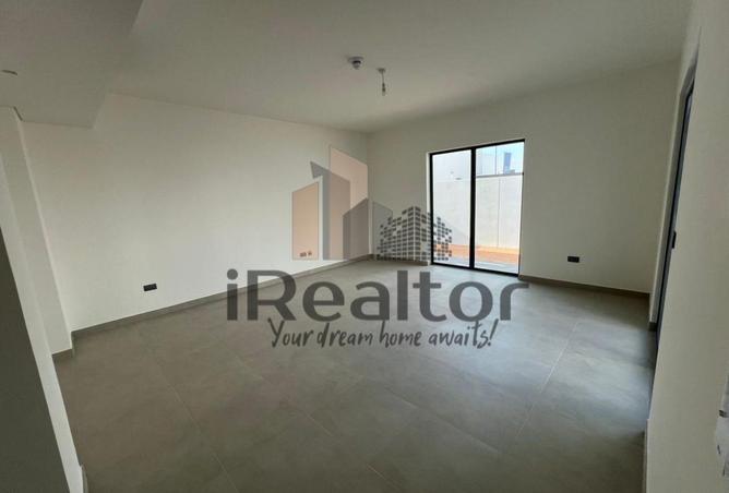 84079801 - Property Image 2