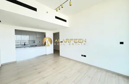 شقة - 2 غرف نوم - 2 حمامات للايجار في بن غاطي كورنر - الضاحية 10 - قرية جميرا الدائرية - دبي