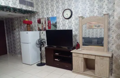 Apartment - Studio - 1 Bathroom for rent in Orient Tower 2 - Orient Towers - Al Bustan - Ajman