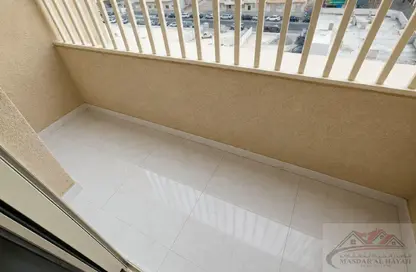 Apartment - 2 Bedrooms - 2 Bathrooms for rent in Muwaileh 29 Building - Muwaileh - Sharjah