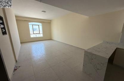 Apartment - 1 Bedroom - 2 Bathrooms for rent in Ajman Corniche Residences - Ajman Corniche Road - Ajman