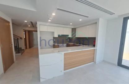 Villa - 4 - 4 for rent in La Rosa 6 - La Rosa - Villanova - Dubai