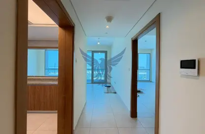 شقة - غرفة نوم - 2 حمامات للايجار في سي 1238 - شاطئ الراحة - أبوظبي