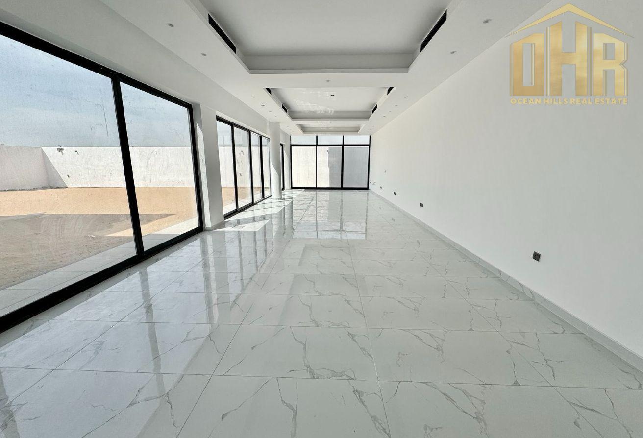 Contemporary Design | Large Plot | Move In Now photo 6