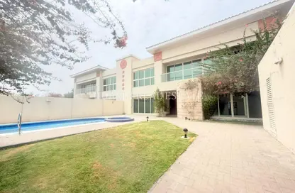 Villa - 5 Bedrooms - 5 Bathrooms for rent in Jumeirah 2 Villas - Jumeirah 2 - Jumeirah - Dubai