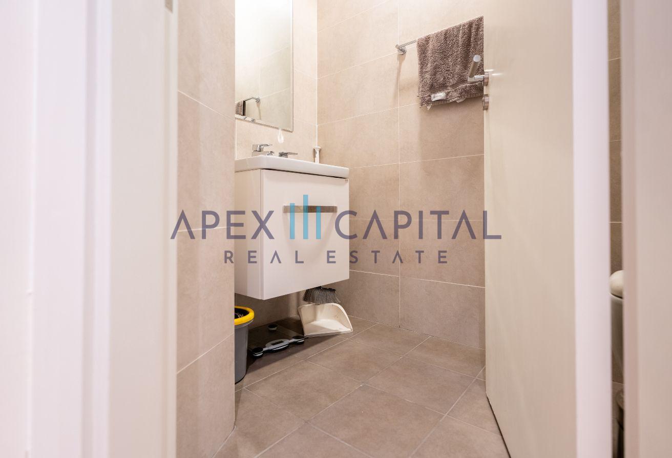 Fully Furnished | Vacant | High Floor | Spacious photo 17