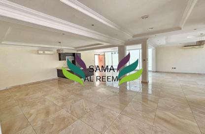 Villa - Studio - 6 Bathrooms for rent in Umm Suqeim 1 Villas - Umm Suqeim 1 - Umm Suqeim - Dubai