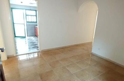 Apartment - 2 Bedrooms - 2 Bathrooms for rent in Qasimia 10 building - Al Mahatta - Al Qasimia - Sharjah