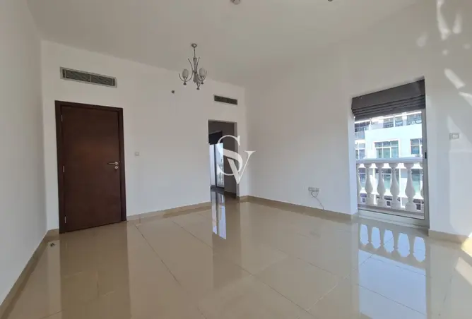 130672065 - Property Image 3