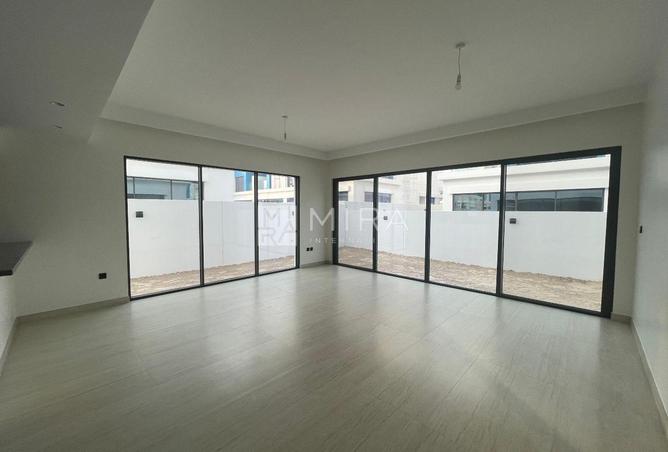 69504777 - Property Image 3