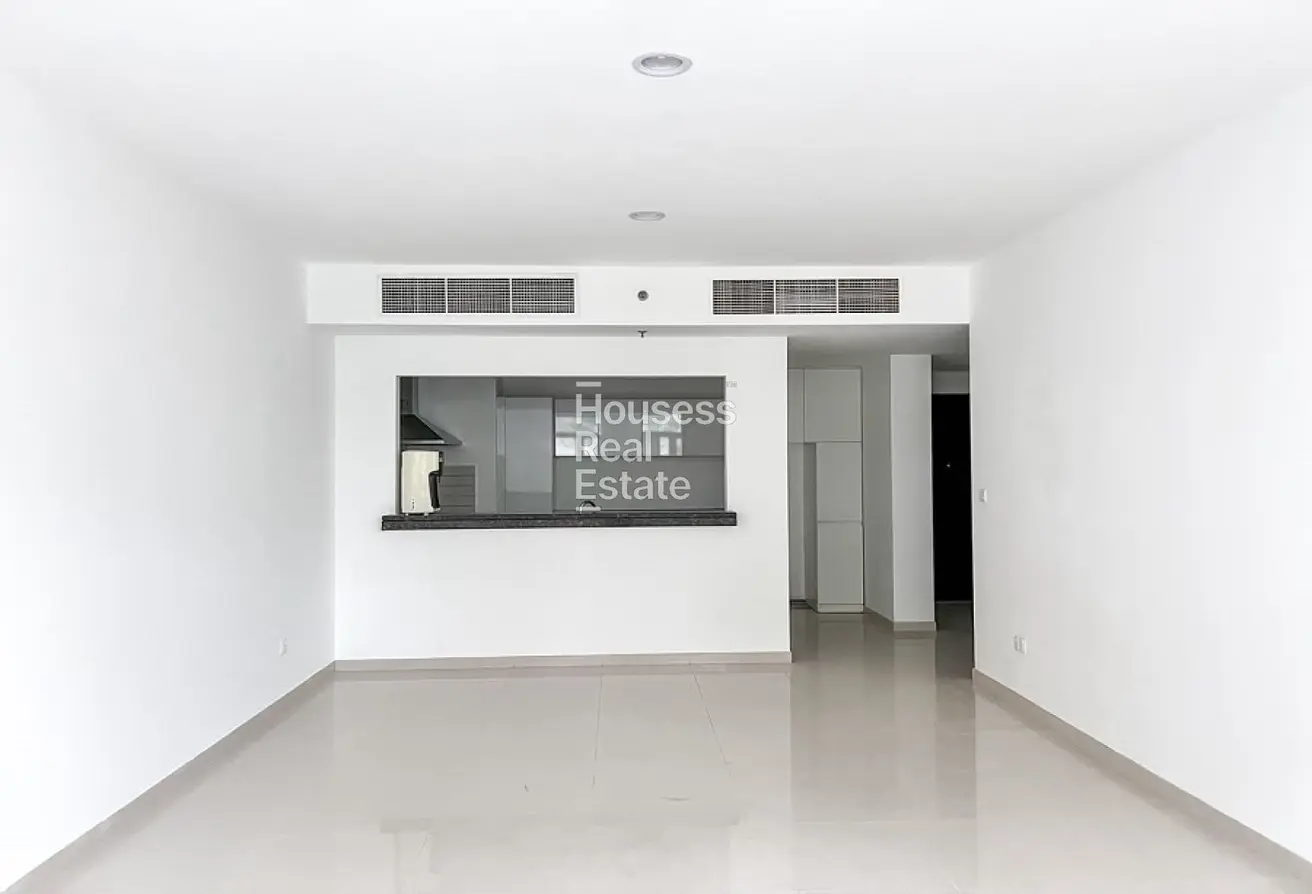124267114 - Property Main Image