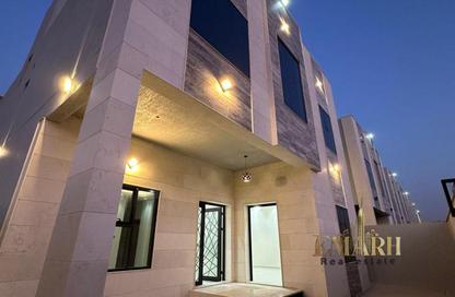 Villa - 5 - 7 for rent in Al Zaheya Gardens - Al Zahya - Ajman