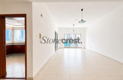 Apartment - 3 Bedrooms - 3 Bathrooms for rent in Cascades Tower - Dubai Marina - Dubai