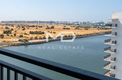 Apartment - 1 Bedroom - 1 Bathroom for rent in Waters Edge - Yas Island - Abu Dhabi
