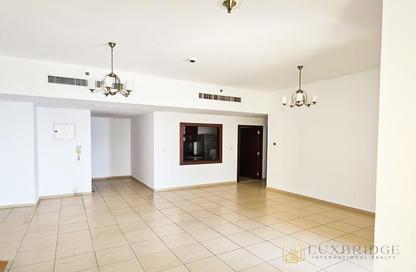 Apartment - 3 Bedrooms - 4 Bathrooms for rent in Rimal 6 - Rimal - Jumeirah Beach Residence - Dubai