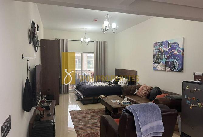 73846185 - Property Image 2