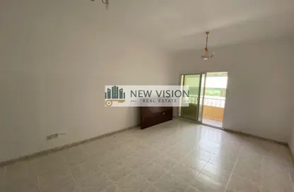 Apartment - 2 Bedrooms - 2 Bathrooms for rent in Qasimia 10 building - Al Mahatta - Al Qasimia - Sharjah