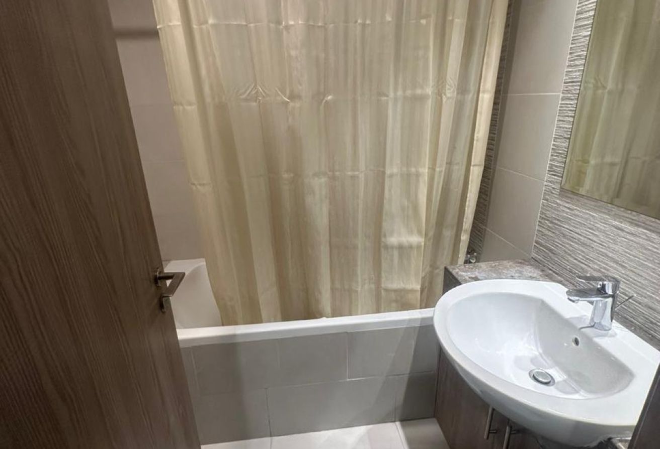 Furnished |Sea view |Prime Location
